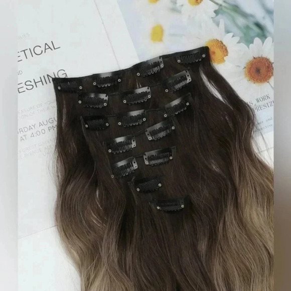 22 Inch Balayage Brown & Blonde Clip in Curly Hair Extensions - Picture 5 of 9